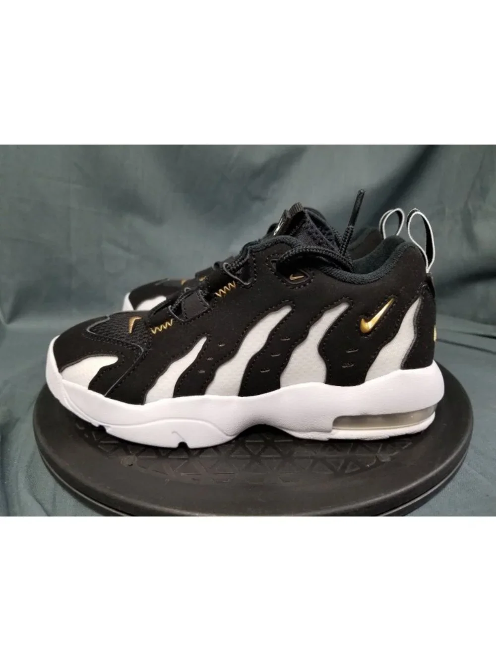 Nike incorporating fresh